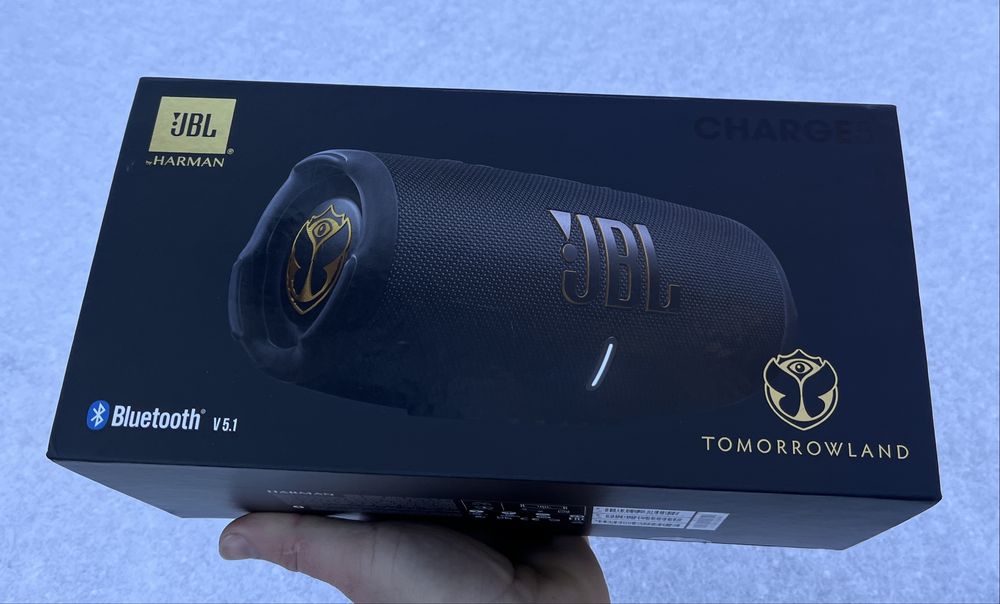 Колонка JBL Charge 5 Tomorrowland (лімітована версія)