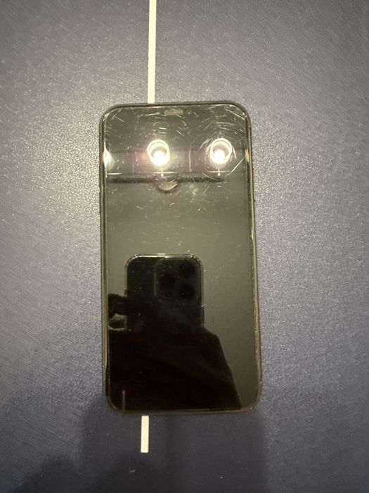 Iphone 11 czarny.