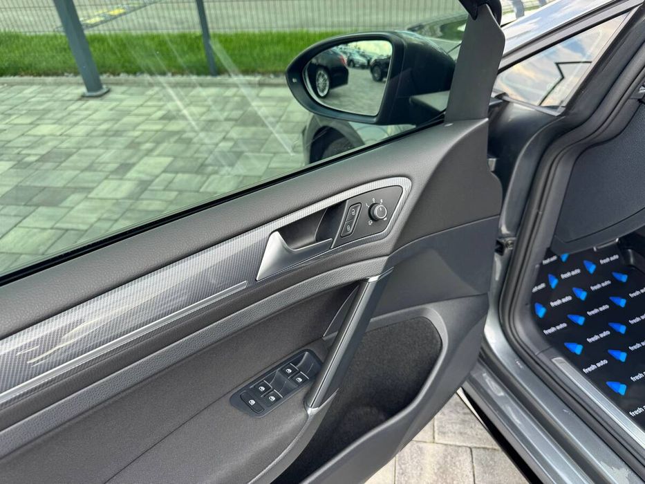 Volkswagen Golf 2018 freshauto
