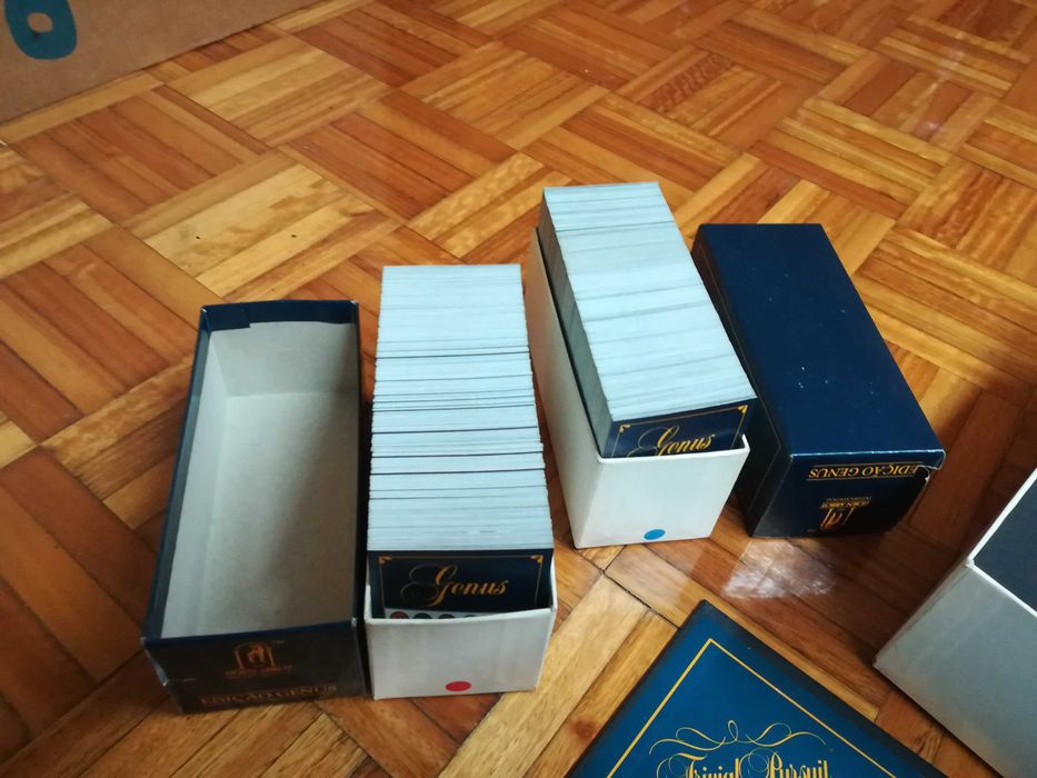 Trivial Pursuit "Genius Edition" usado