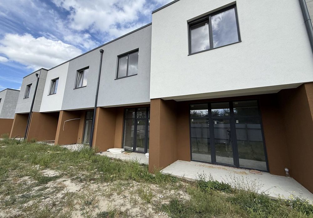 Таунхаус, 2-кімн., 85 м², Горенка