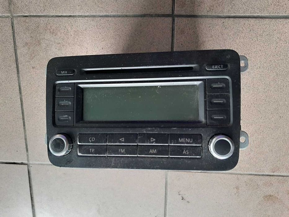 Touran I 1.6 8v - radio fabryczne