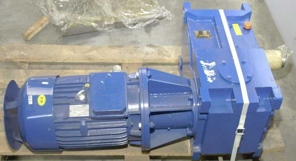 Polski nieużywany motoreduktor REDOR 7,5 kW 3f, 231 rpm, 309 Nm, FV23%