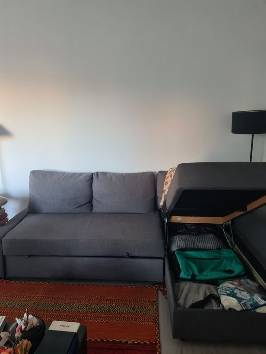 Sofa cama IKEA com arrumacao