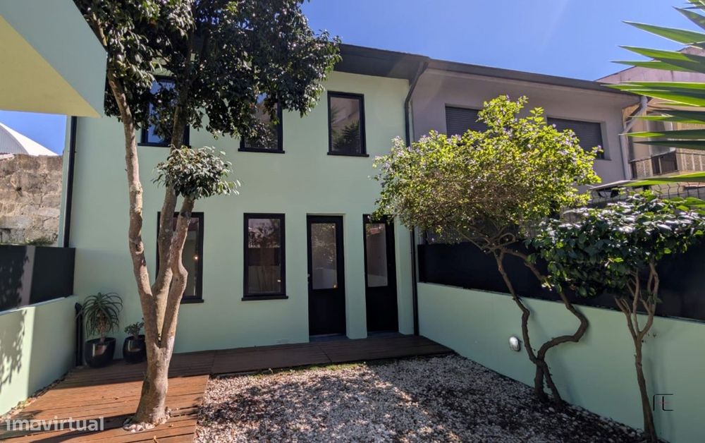 Moradia em Banda T3 Venda em Cedofeita, Santo Ildefonso, Sé, Miragaia,