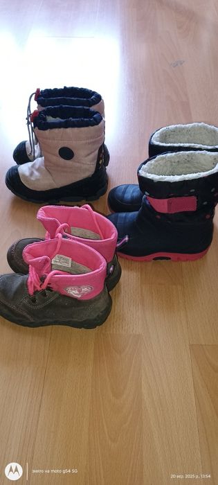 Взуття на осінь чи теплу зиму. Ботінки, сапоги