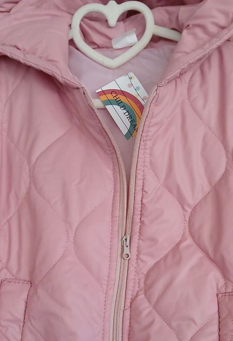 Куртка  весна для дівчинки