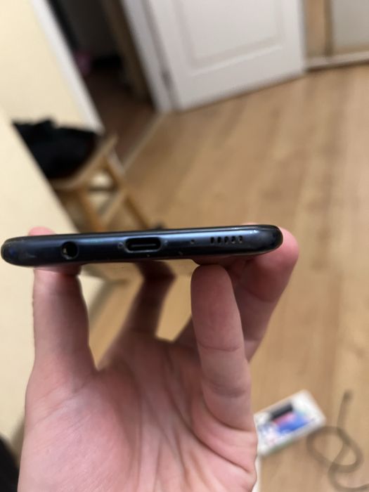 Продам Samsung a30s