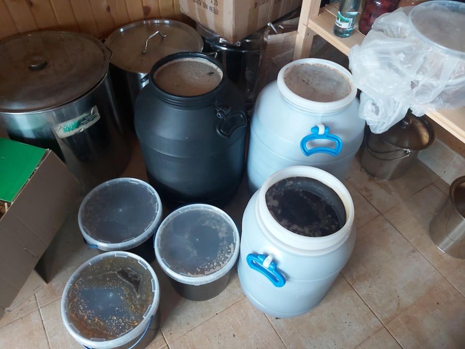 Мед гірський різно травя