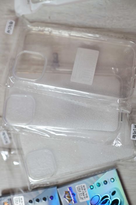 Zestaw do iphone 13 pro max - nowe 9 etui, 3 x szkło, 2 x szkna aparat