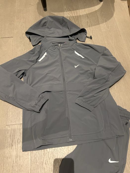 Fato trieno nike miller