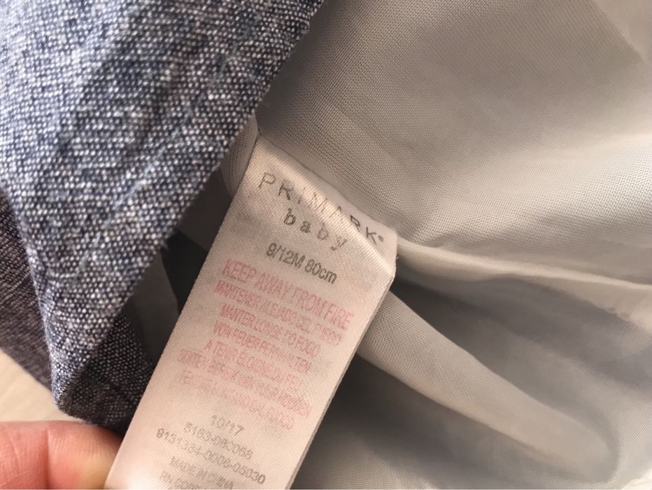 Дуже гарна Сукня плаття  з рукавами  від Primark ріст 80-86 см