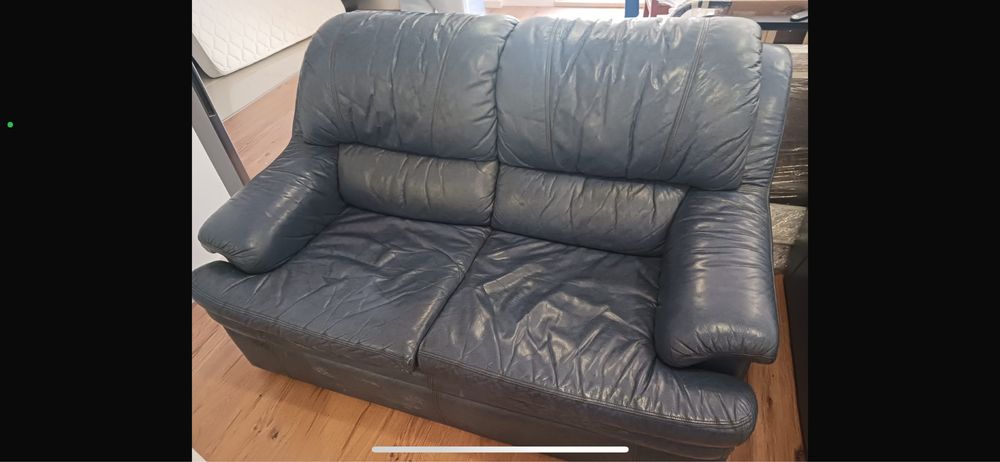 Vendo Sofas de Sala em Couro Azuis