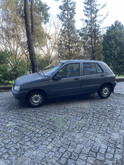 Renault Clio 1° Geraçao
