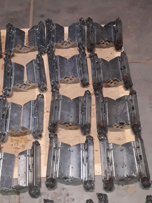 Dolne uchwyty panela ,brama segmentowa,uchwyt panela, Hormann