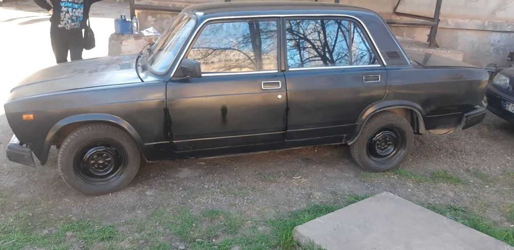 Продам машину ВАЗ 2107