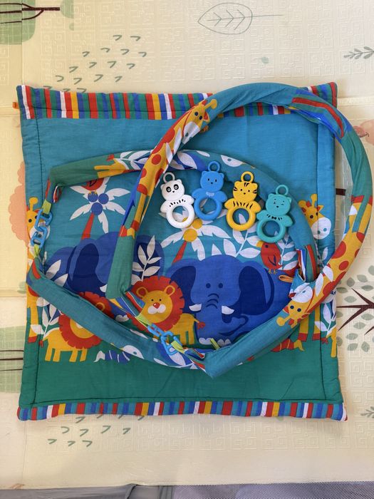 Ігровий килимок з дугами