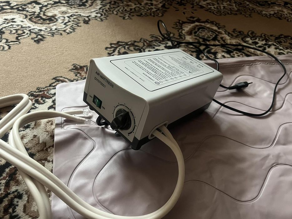 Протипролежневий матрац з компресором