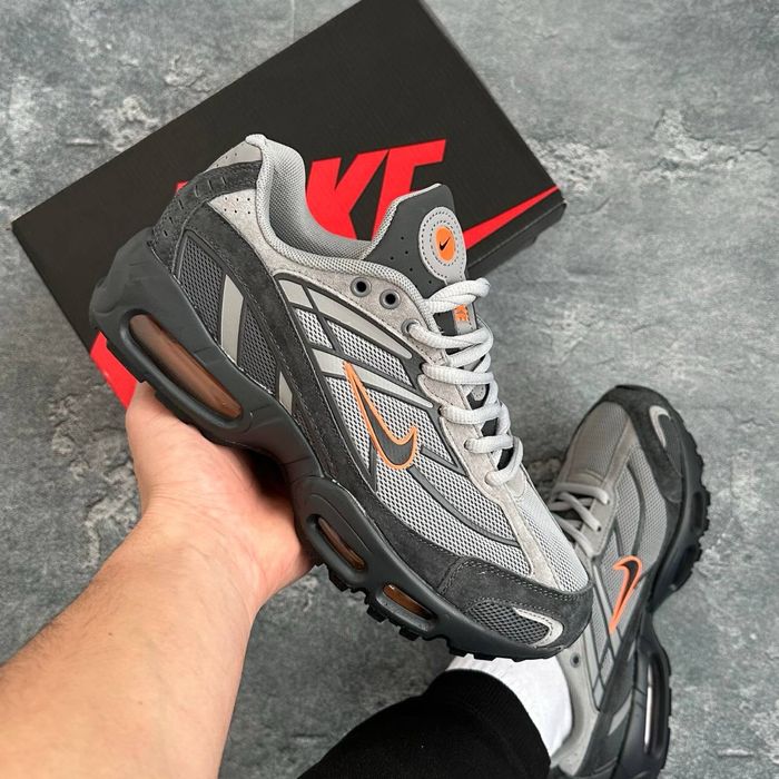 Nike Air Max Shox Dark grey/orange