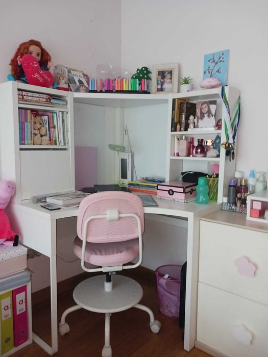 Quarto juvenil completo