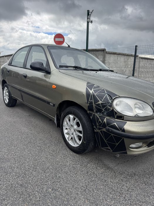 Daewoo Lanos один власник газ/бенз
