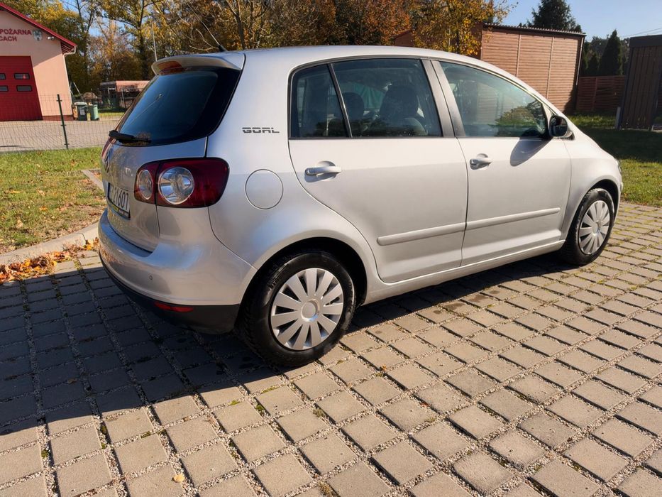 Golf 5 plus 1,4 mpi 2006r
