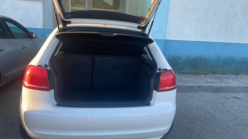 Carro em muito bom estado ,