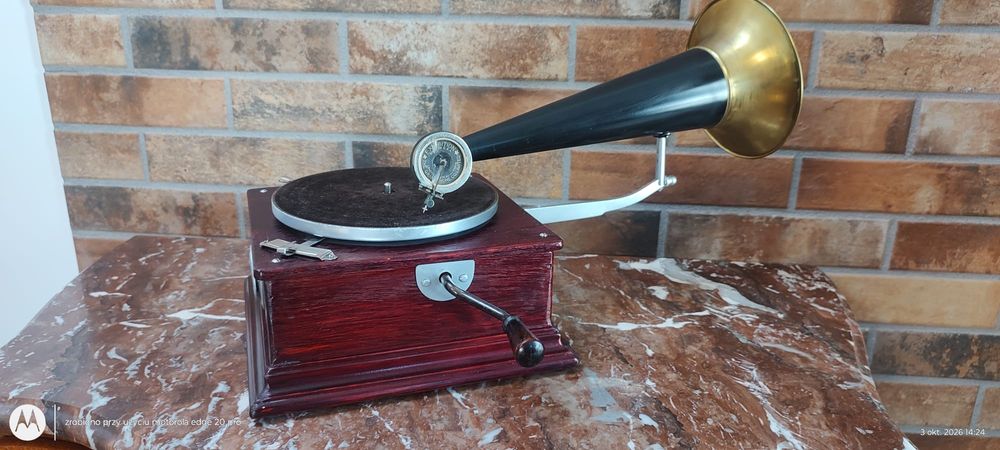 Antyk Gramofon z tubą plus płyty