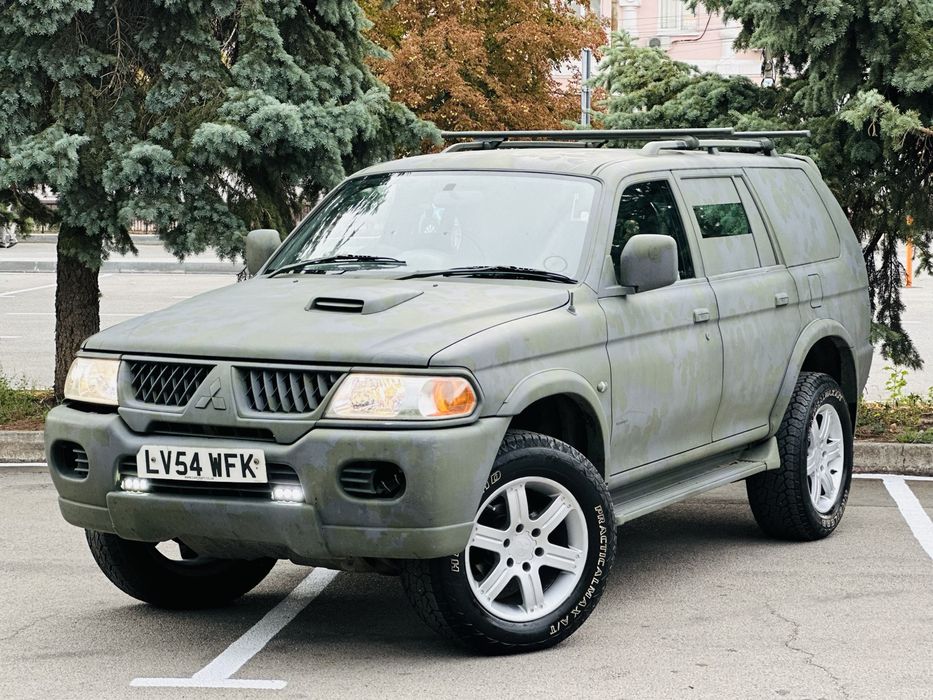 Продам Mitsubishi Pajero 2.5 TDI  4х4 в в хорошем состоянии