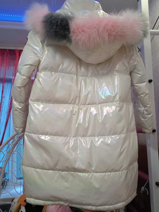 Зимний пуховик на девочку
