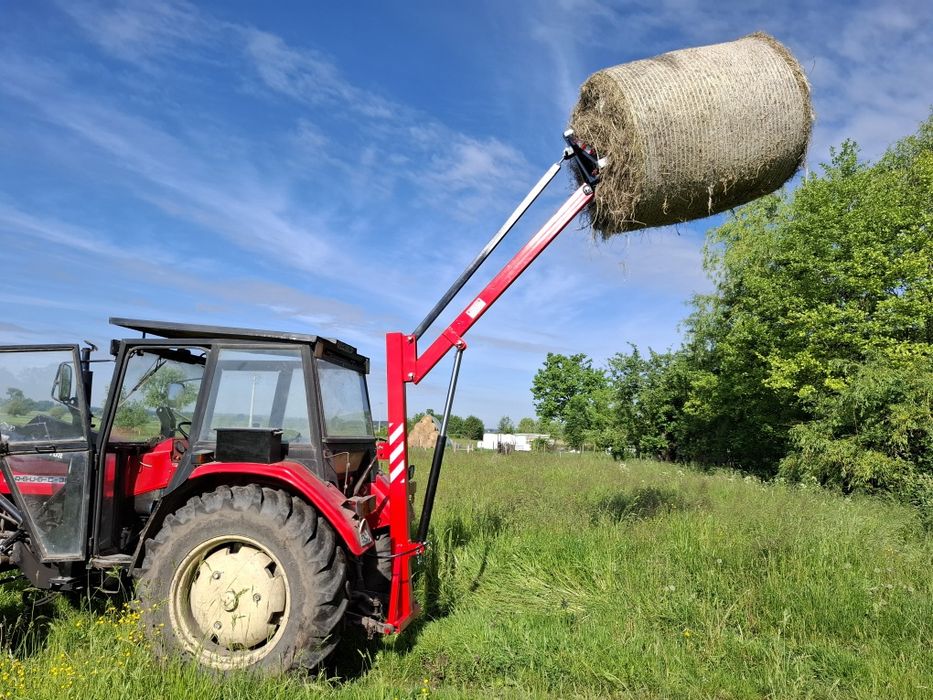 Podnośnik do bel z sianem, słomą kiszonką Ładowacz na tył ciągnika Tur na tył hydrauliczny