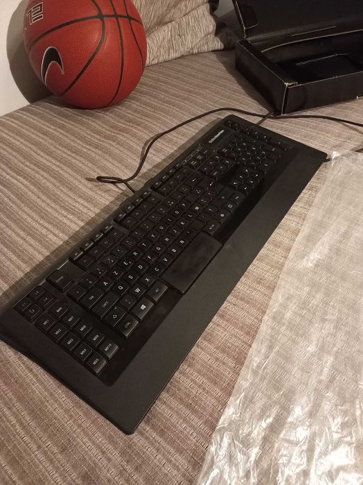 Teclado steelseries apex AZERTY
