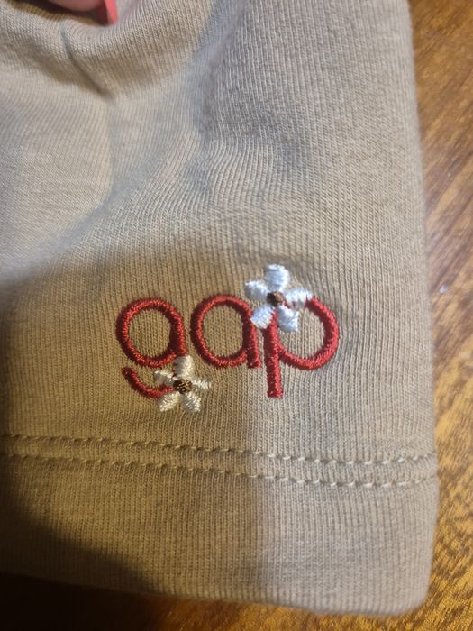 Spodnie Gap z szeroką nogawka