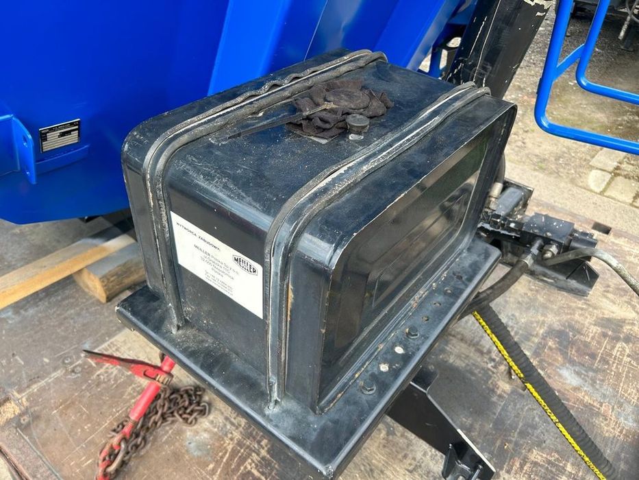 Zabudowa kipper kiper wywrotka Meiller Skibicki Carnehl trzystronna