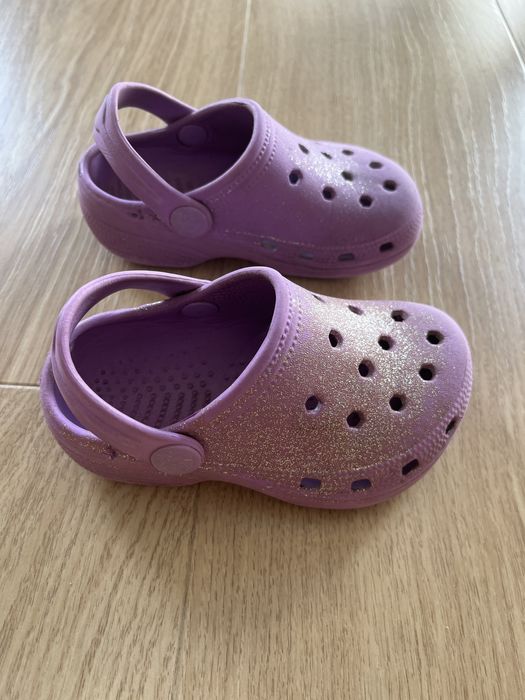 Crocsy dla dzieczynki rozm 23