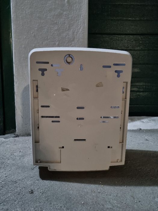 Dispensador de papel Lucart Identity