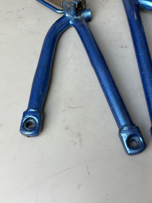 Podnóżki SUZUKI DR600 /650