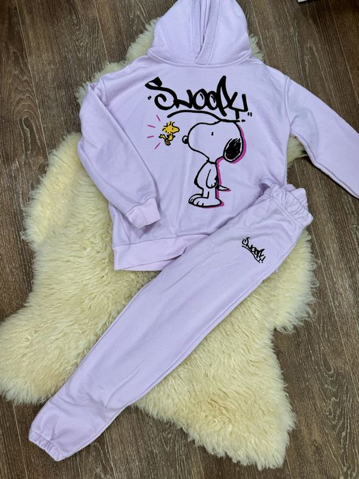 Спортивний костюм на дівчинку