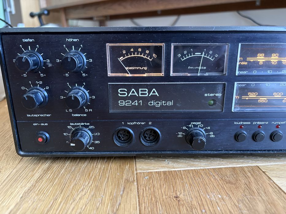 Saba 9241 digital wzmacniacz z tunerem