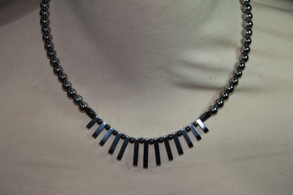 Colar de Pedras Naturais Hematite com Propriedades Curativas