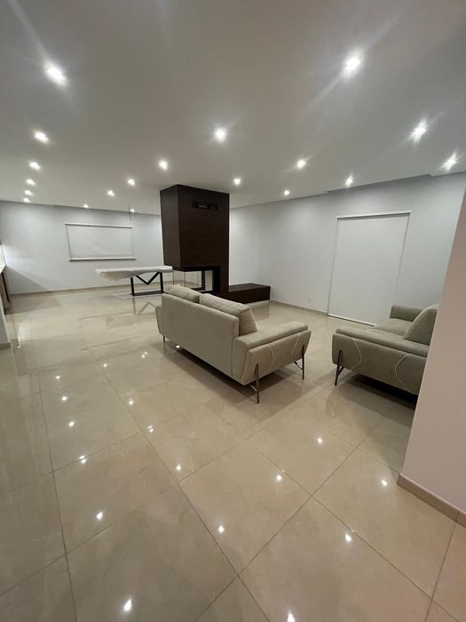 2 Sofás de 3 lugares contemporâneos