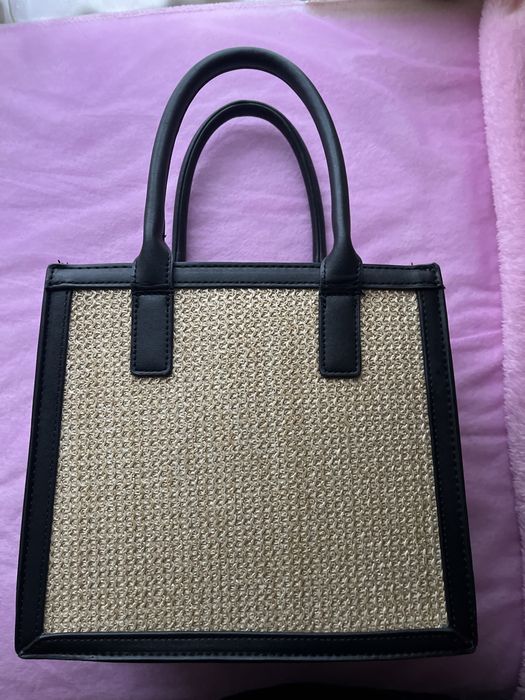 Женская сумка через плечо