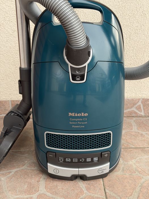 Odlurzacz Miele Complete C3