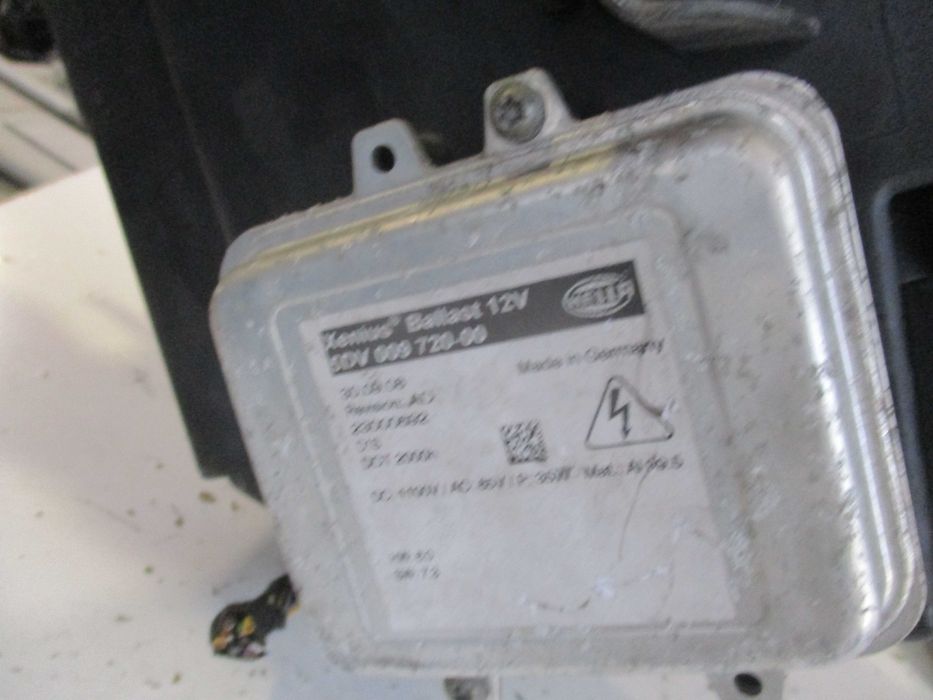 farol optica direita opel insignia 2009 xenon