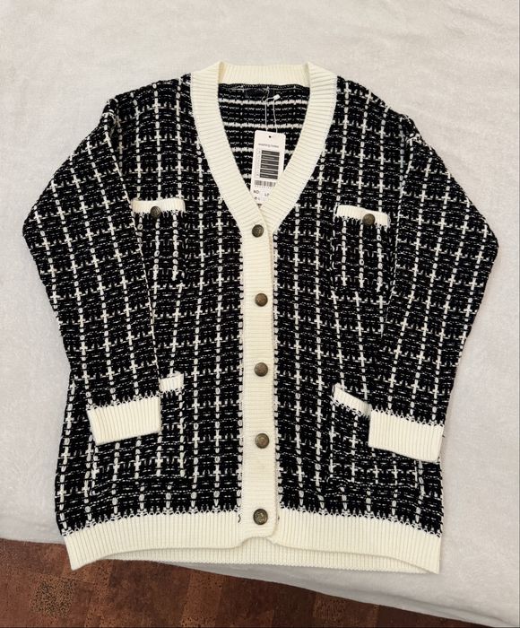 Кардиган в стилі old money , новий