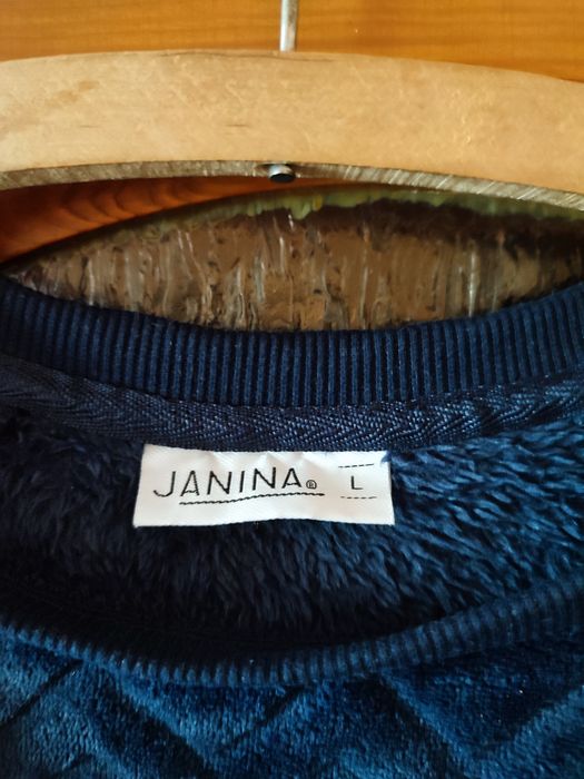 Bluza damska z kieszeniami