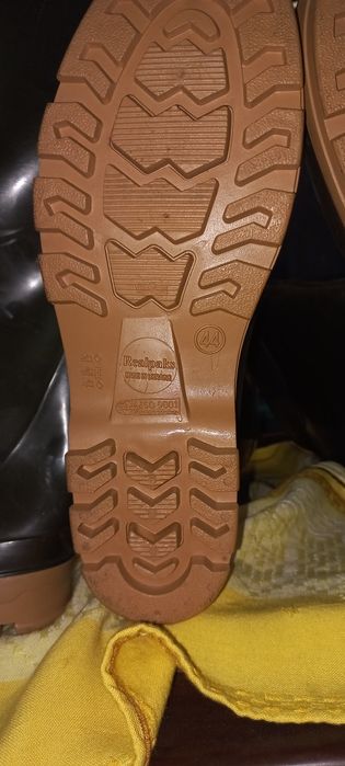 Сапоги резиновые