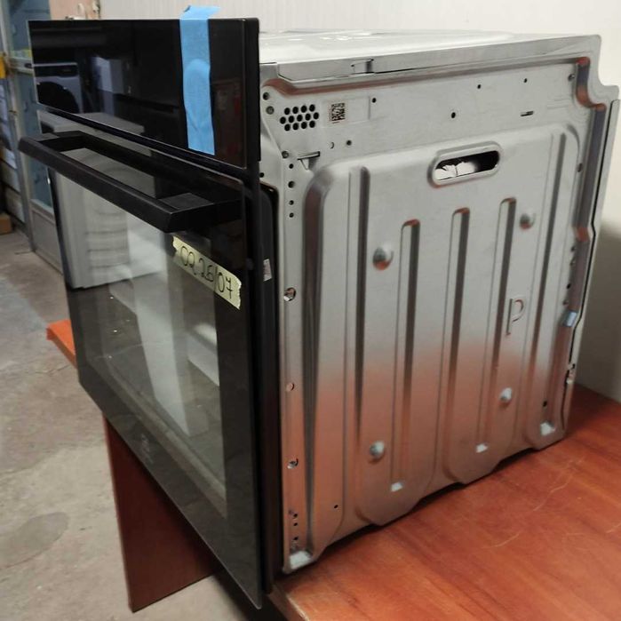 Piekarnik parowy Electrolux EOC8P39WZ Termoobieg SteamCrisp 27BH70