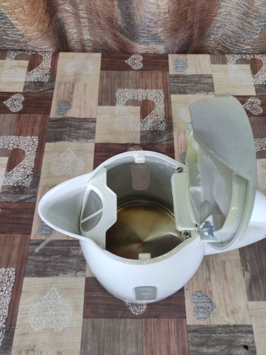 Электрочайник, электрический чайник PHILIPS HD 4646.