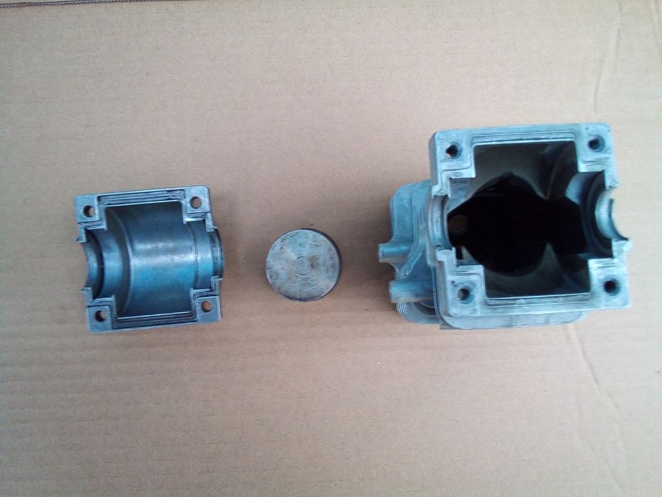 Поршнева бензопила MakitaDCS 34(Dolmar)